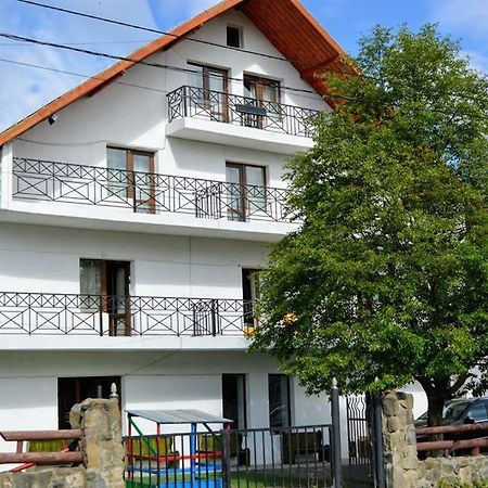 New White House Hotel Bakoerjani Buitenkant foto