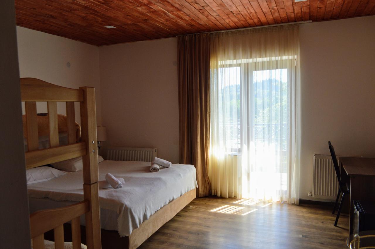 New White House Hotel Bakoerjani Buitenkant foto