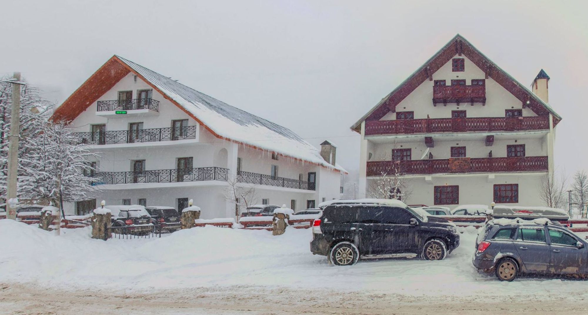 New White House Hotel Bakoerjani Buitenkant foto